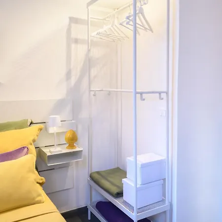 Almatros Design Ambra In Palazzo Storico شقة