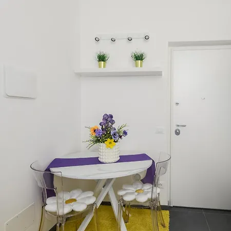 Almatros Design Ambra In Palazzo Storico